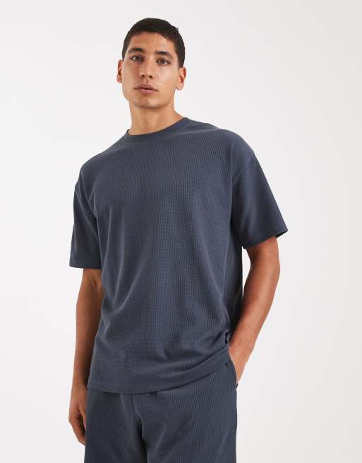 New Look - Coordinato blu petrolio con t-shirt oversize a nido d'ape e pantaloncini, 2 di 3