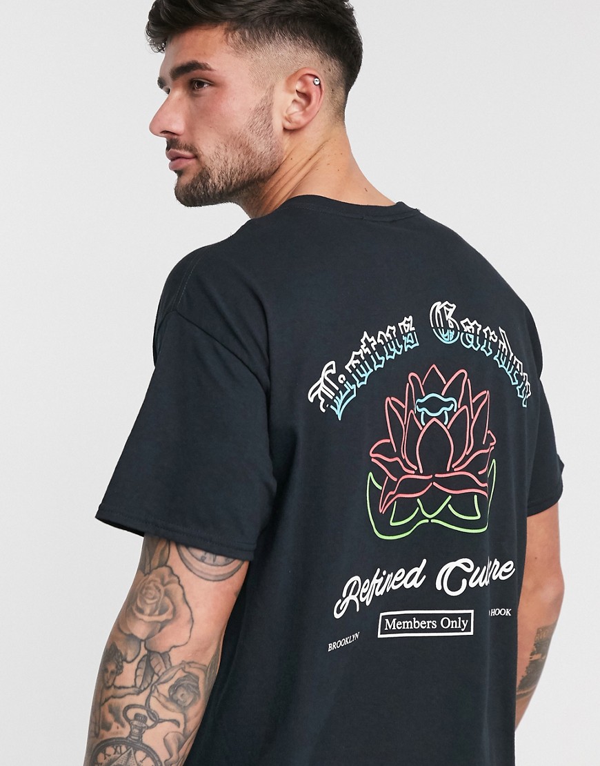 New Look - T-shirt oversize nera con scritta Lotuse stampa sul retro-Nero