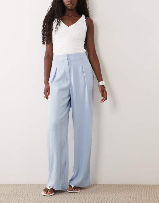 New Look tailored wide leg trousers in light blue, 2 of 5