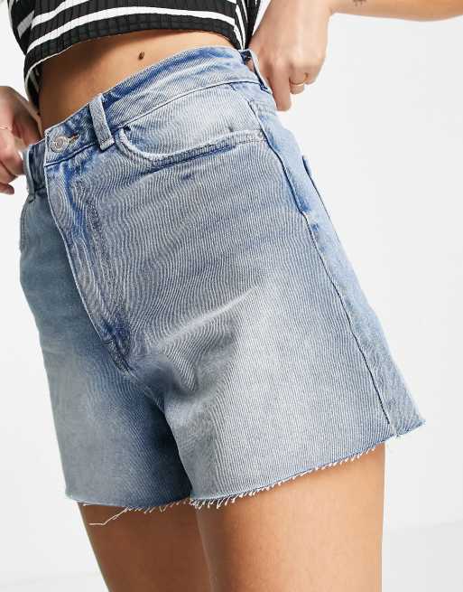 Look com sale short mom jeans