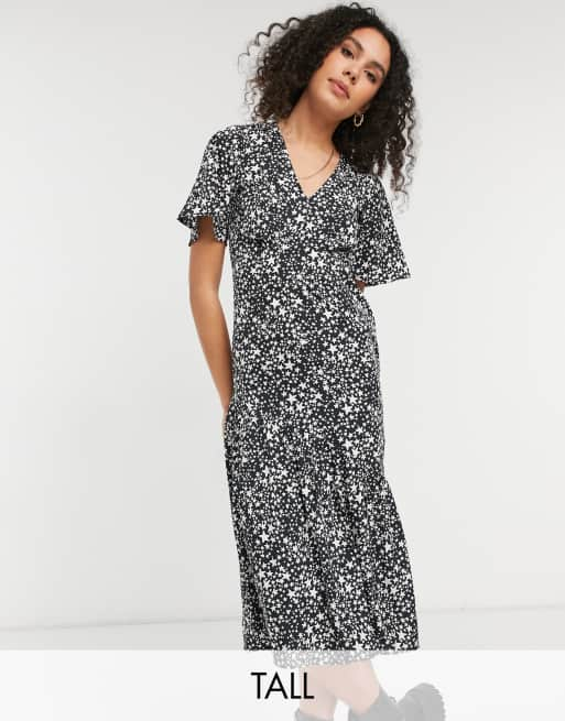 New Look Tall tiered hem midi dress in star print ASOS