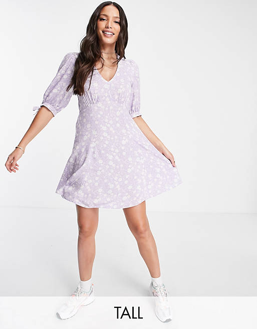 Dresses New Look Tall v neck tie sleeve mini dress in lilac floral 