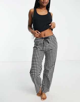 New Look tank & sweatpants pajama set in gingham-Multi