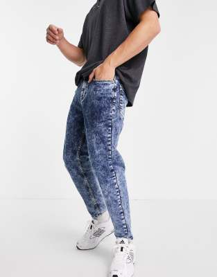 tapered acid wash jeans