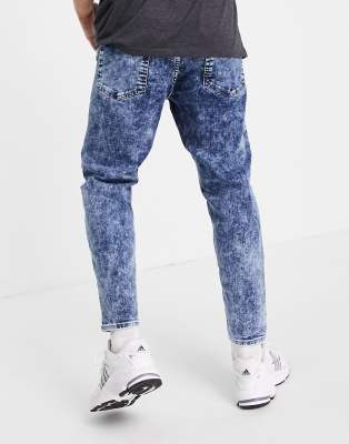 tapered acid wash jeans