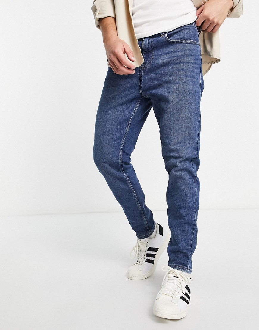 New Look Tapered Jeans In Mid Blue-Blues