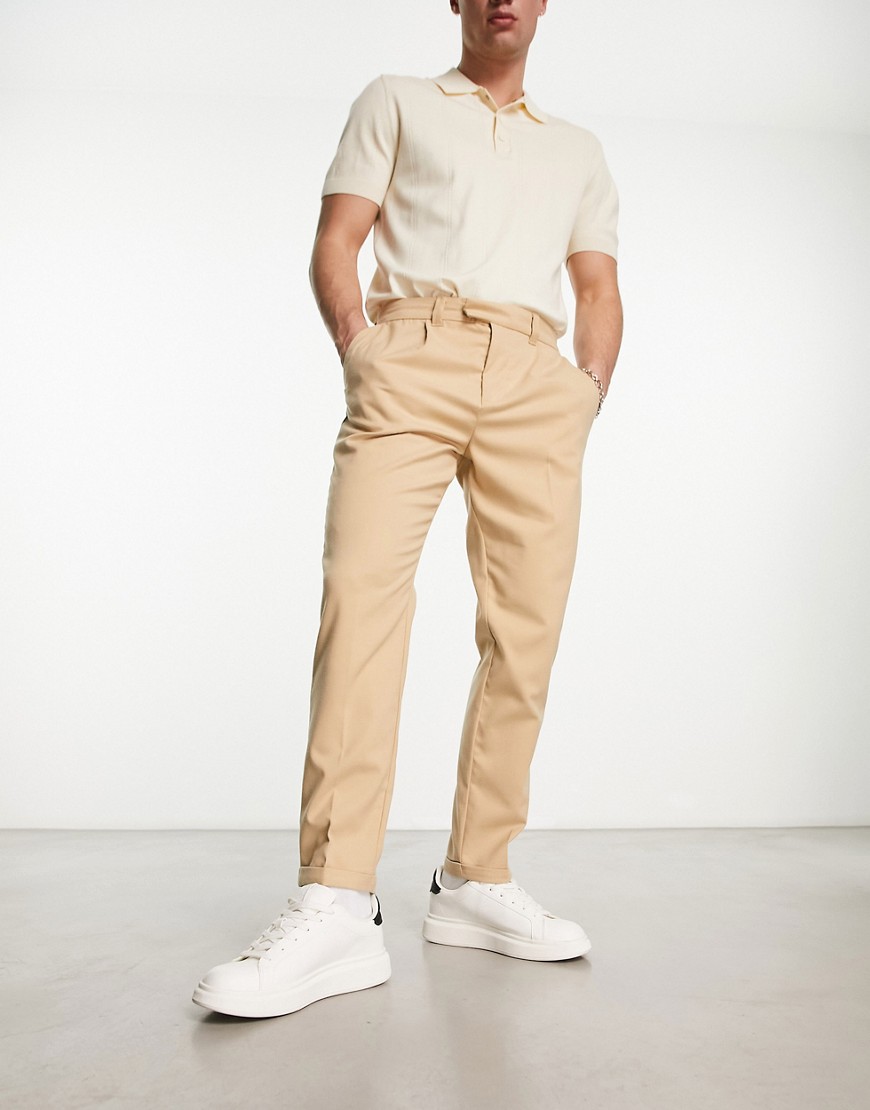 New Look tapered pleat front trousers in stone-Neutral