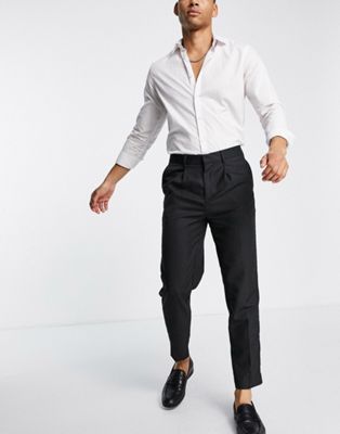 New Look tapered pleated smart trousers in black pupstooth check
