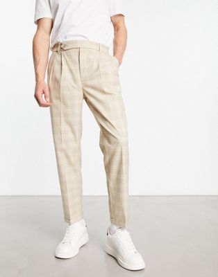New Look tapered smart pants with front pleats in stone plaid | ASOS