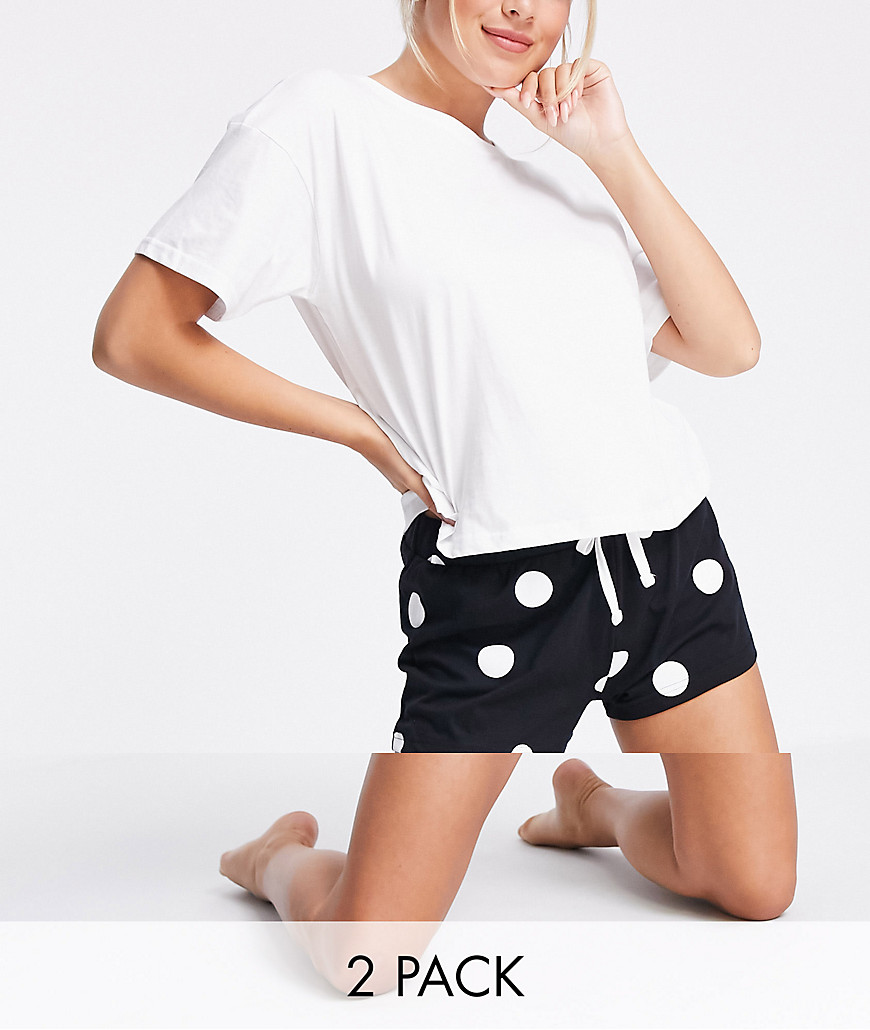 New Look tee & short pajama set in spot print-Black