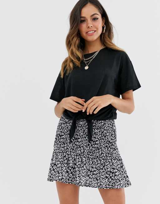 New Look tee with knot front in black