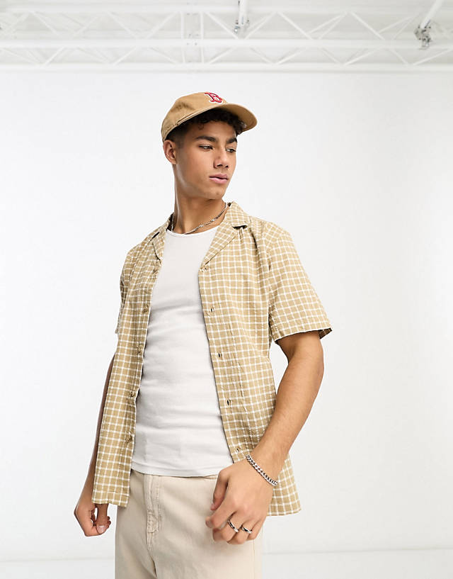 New Look - textured check revere shirt in stone
