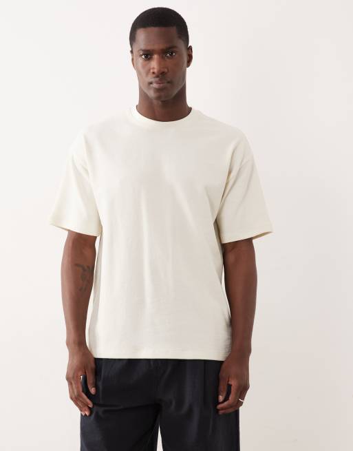 New Look textured oversized t-shirt in cream, 3 of 5