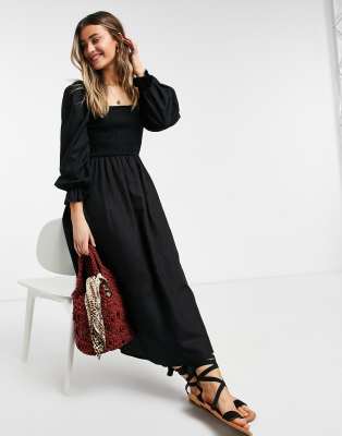 New Look textured shirred midi dress in black | ASOS