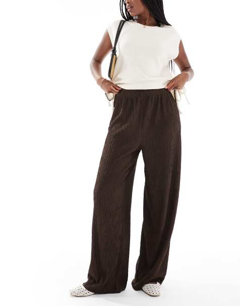 New Look textured wide leg trousers in dark brown - view 1