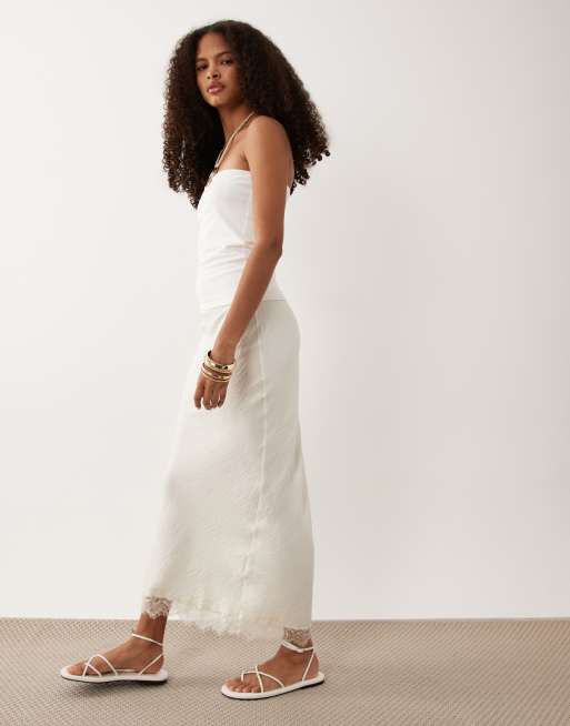 New Look textured woven lace trim midi skirt in cream , 2 of 5
