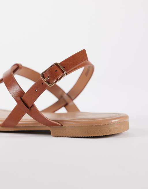 New Look thong metal detail flat sandal in tan, 4 of 4