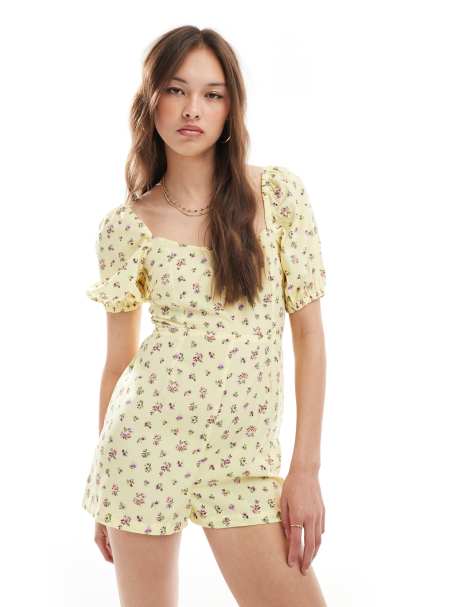 New Look tie back playsuit in yellow ditsy floral - view 1
