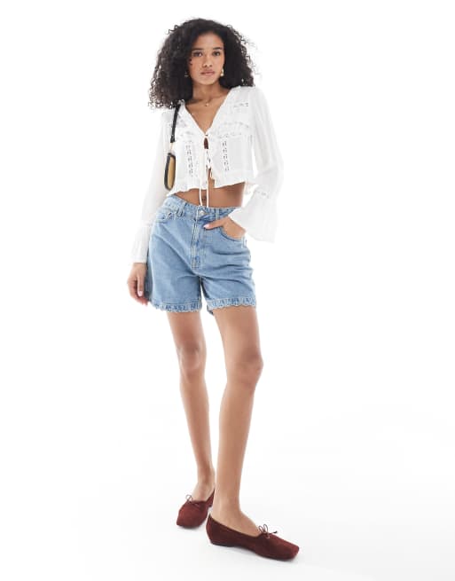 New Look tie cropped blouse in white, 3 of 4
