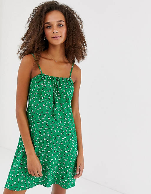 New Look tie gather front dress in green