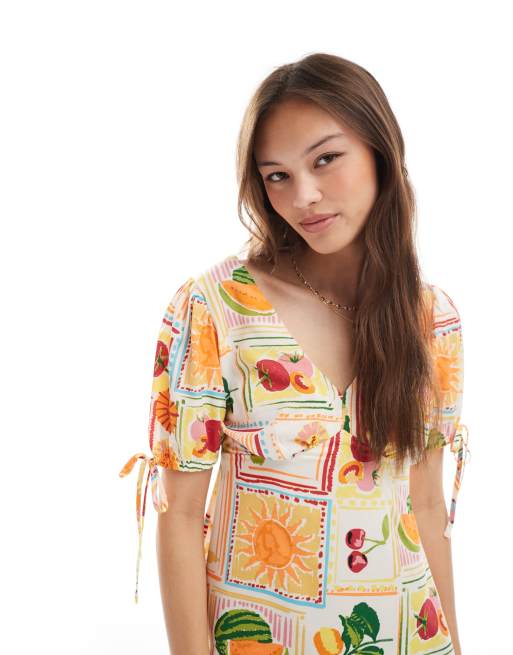 New Look tie sleeve mini dress in tropical print, 3 of 4