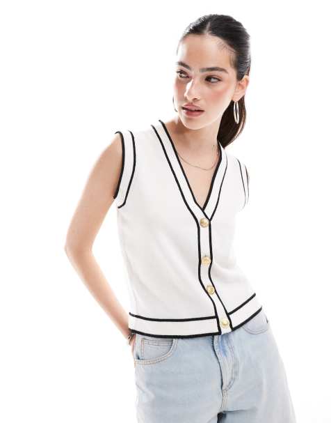 New Look tipped knitted waistcoat in cream pattern