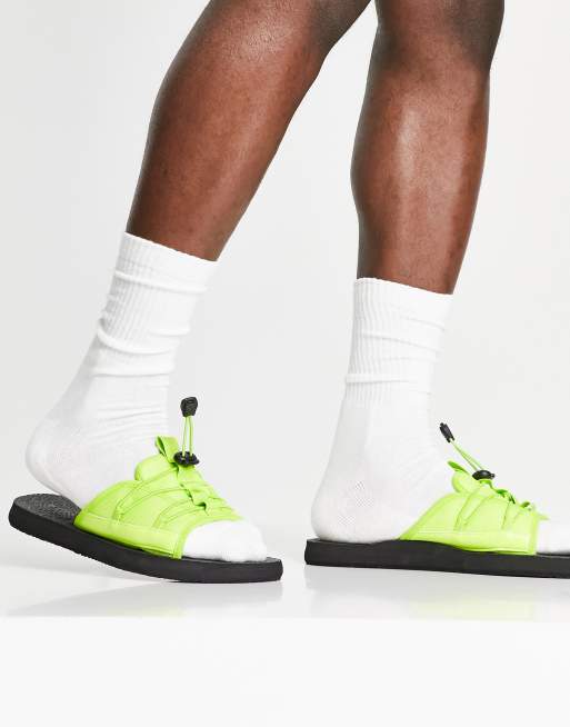 New Look toggle sandals in lime