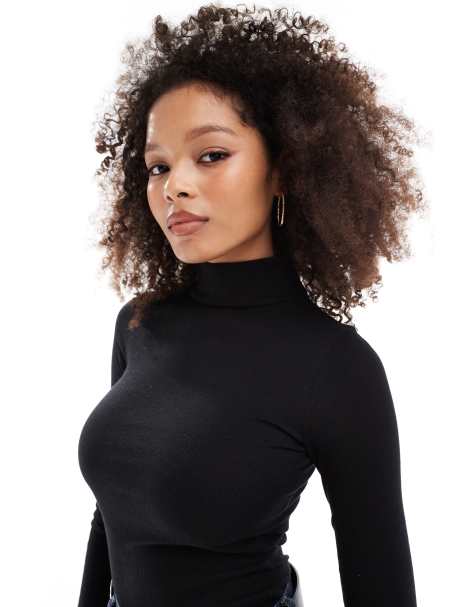 New Look - Top a maniche lunghe nero con scollo rialzato - view 1
