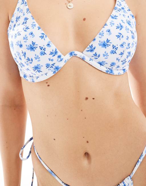 New Look - Top bikini con ferretto a fiorellini blu e bianco, 2 di 4