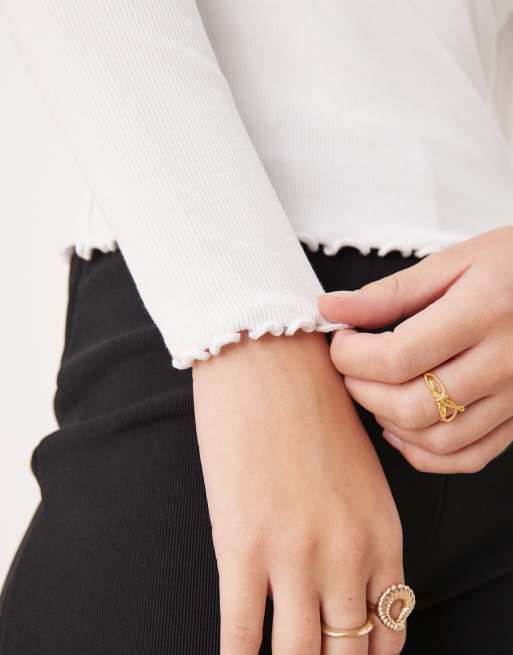 New Look - Top met lange mouwen en golvende rand in wit, 2 van 4