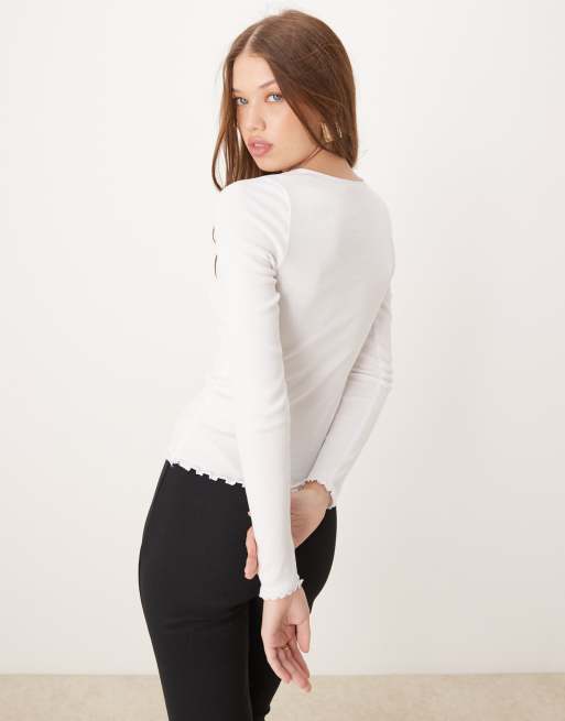 New Look - Top met lange mouwen en golvende rand in wit, 3 van 4