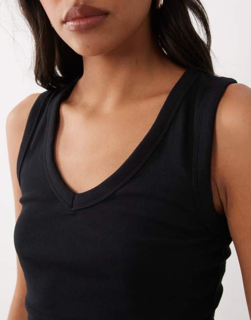 New Look top senza maniche con scollo a V nero, 3 di 4