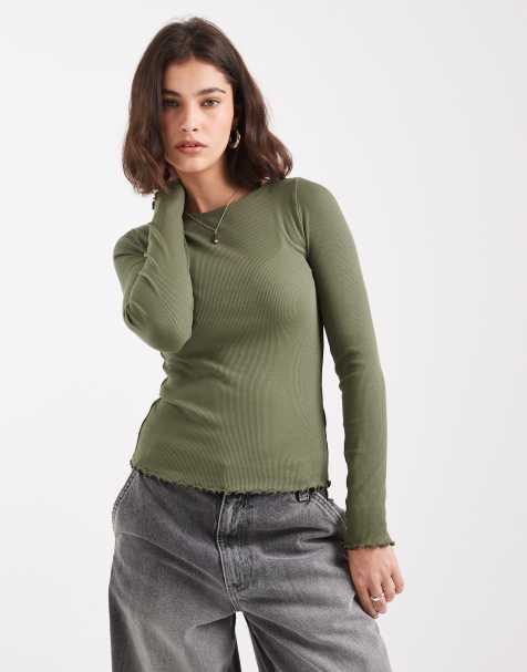 New Look lettuce edge long sleeve top in khaki