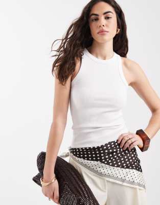 New Look - Trägertop in Weiß mit Ringerrücken