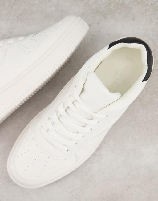 New Look trainer in white