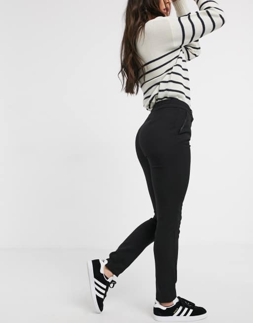 New look trousers with slim leg hot sale in black