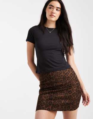 New Look - Tube-Minirock aus Jersey-Wildleder mit Leopardenmuster-Brown