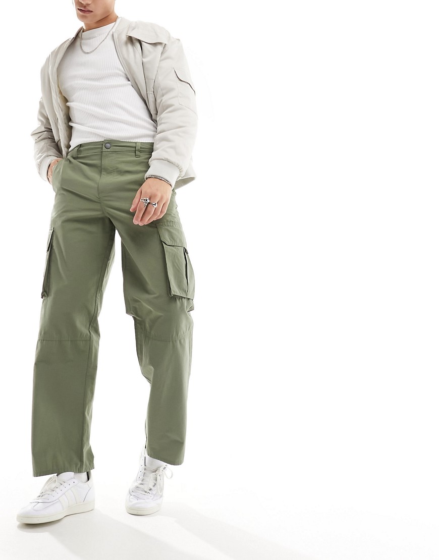 New Look utility cargo trouser in dark khaki-Green