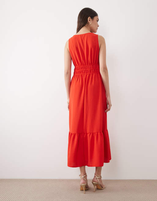 New Look v neck ruched waist midi dress in red, 3 of 4