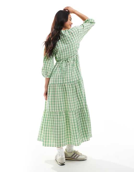 New Look v-neck smock midi dress in green gingham, 3 of 4
