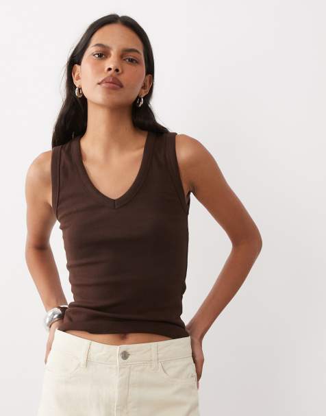 New Look v neck tank top in brown - view 1