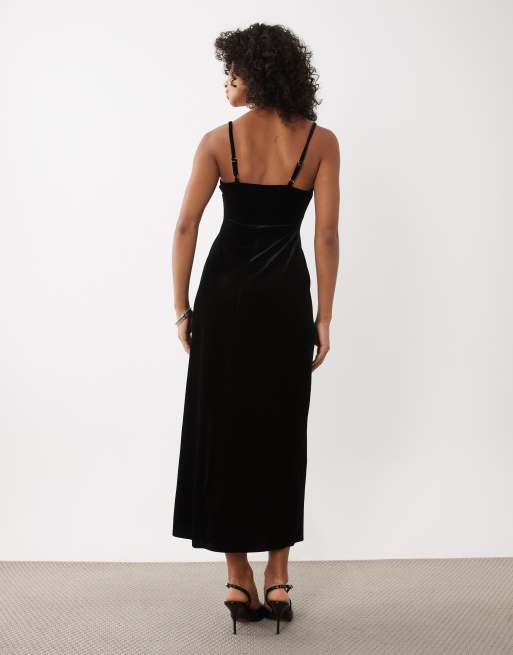 New Look velour midi-kjole med stropper i sort, 4 af 4