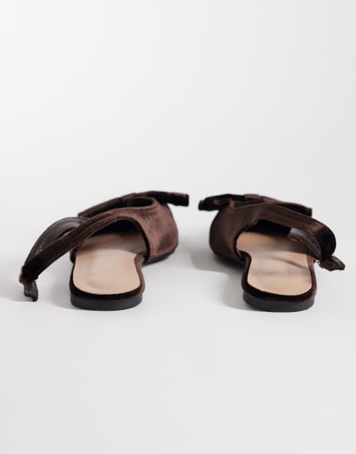 New Look velvet bow slingback in brown , 4 of 4
