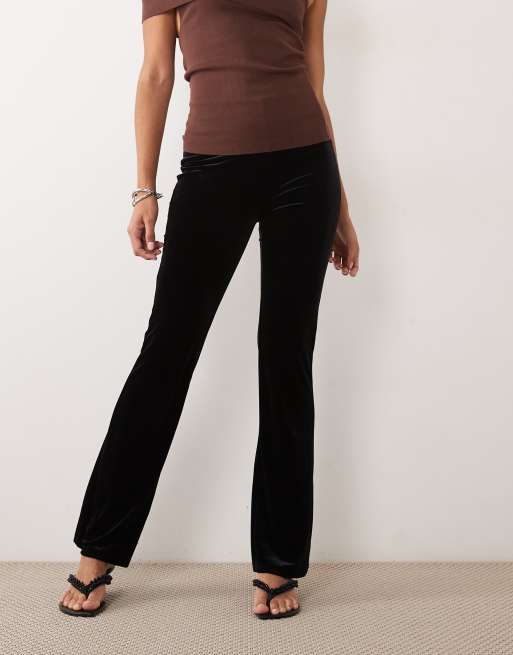New Look velvet flare trouser in black, 2 of 5