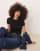 Thumbnail 1 van 4