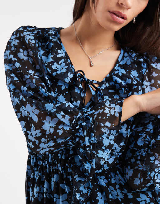 New Look - Vestito corto blu con volant in chiffon a fiori, 3 di 4