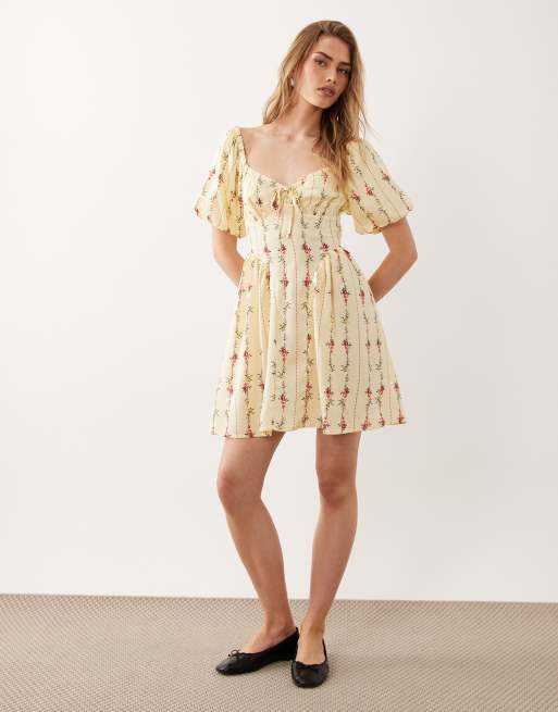 New Look - Vestito corto milkmaid giallo a fiori, 2 di 4