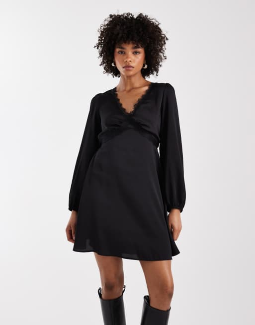 New Look - Vestito corto nero in raso con finiture in pizzo, 3 di 4