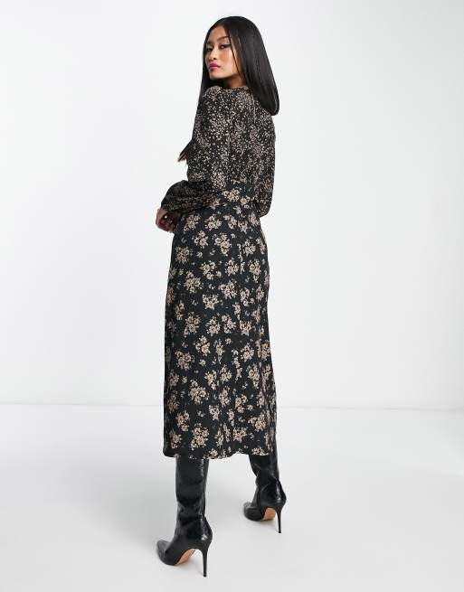 New Look - Vestito midi a maniche lunghe nero a fiori con spacco laterale, 2 di 4