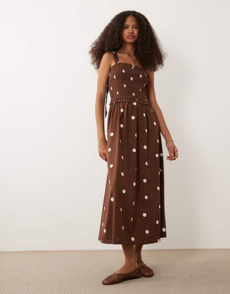 New Look - Vestito midi arricciato marrone a pois allacciato sul retro - view 1